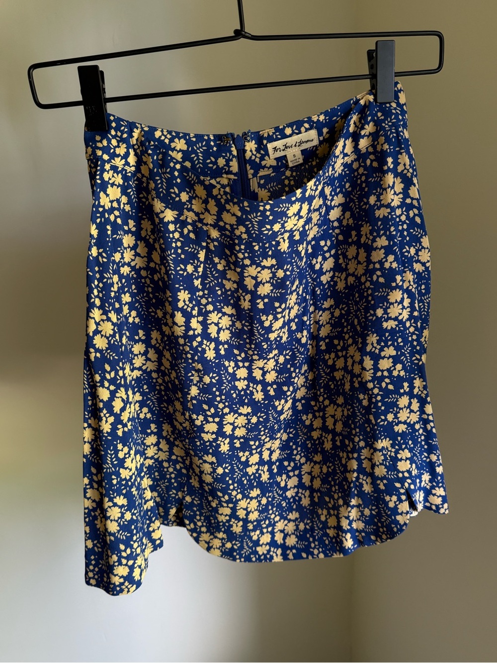 ForLove&Lemons mini skirt, vibrant blue floral pattern & a delicate A-line cut.